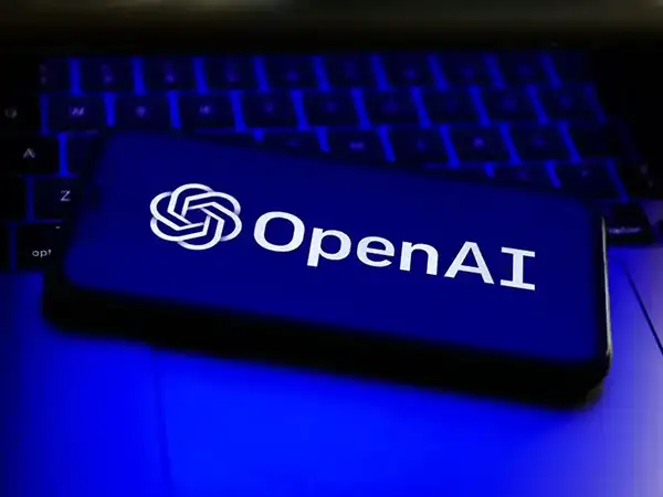 苹果公司正与OpenAI就人工智能技术展开谈判
